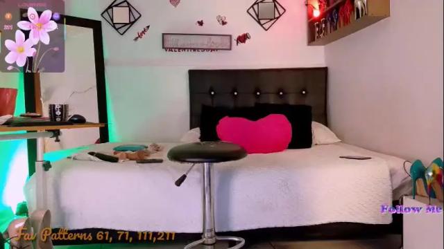 Image 12 of miss_shannell Stream on Chaturbate on 1 month ago