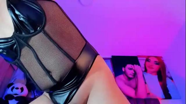 Image 4 of miss_sophie98 Stream on Chaturbate on 24 days ago