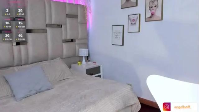 Image 3 of miss_stefanie Stream on Chaturbate on 2 months ago