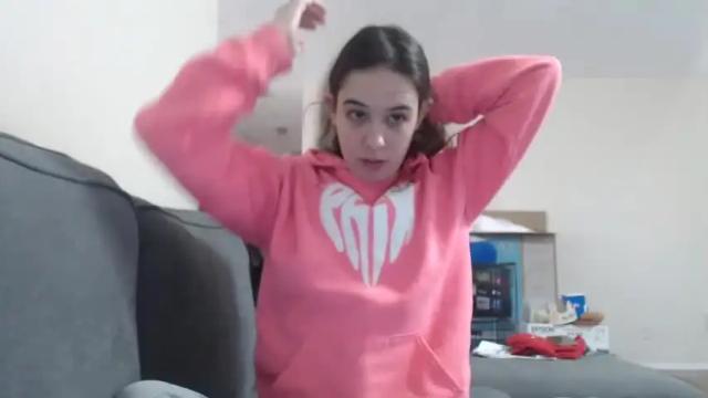 Image 2 of miss_sunshine01 Stream on Chaturbate on 13 months ago