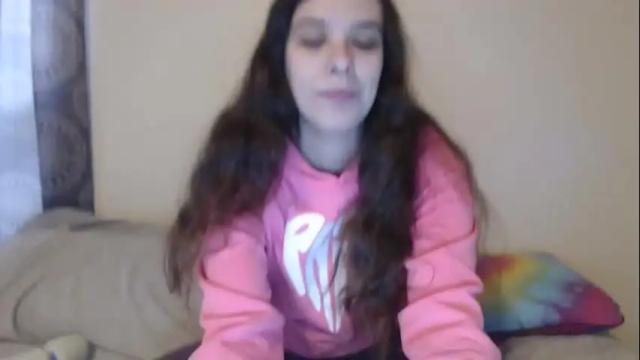 Image 2 of miss_sunshine01 Stream on Chaturbate on 1 month ago
