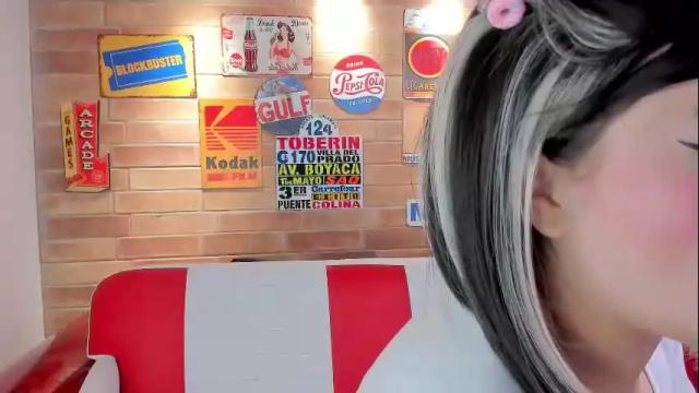 Image 3 of miss_tallulah Stream on Chaturbate on 1 month ago