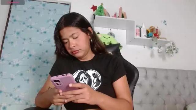 Image 7 of miss_valery2 Stream on Chaturbate on 12 days ago