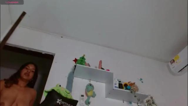 Image 8 of miss_valery2 Stream on Chaturbate on 8 days ago