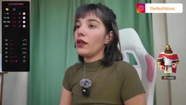 Image 6 of miss_valuns Stream on Chaturbate on 14 months ago