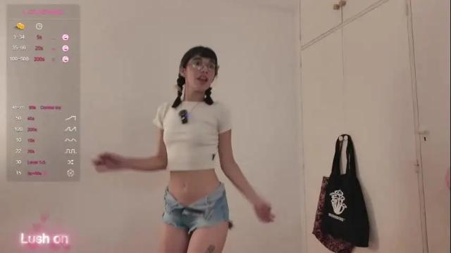 Image 3 of miss_valuns Stream on Chaturbate on 16 days ago