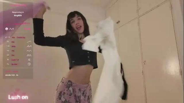 Image 4 of miss_valuns Stream on Chaturbate on 4 days ago