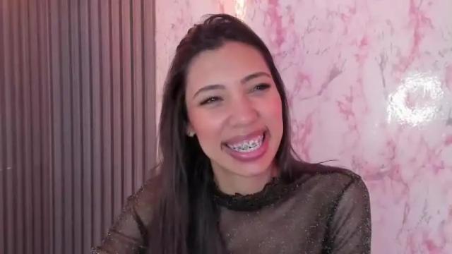 Image 12 of miss_veronicaa Stream on Chaturbate on 12 months ago