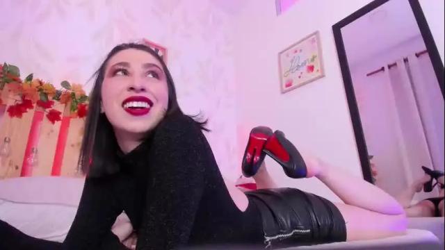 Image 7 of miss_viiky Stream on Chaturbate on 2 months ago