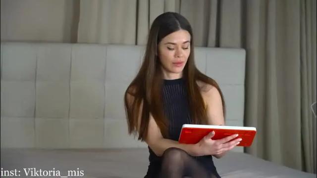 Image 7 of miss_viktoria Stream on Chaturbate on 23 days ago