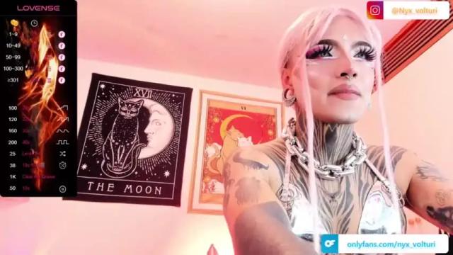 Image 12 of miss_volturi Stream on Chaturbate on 15 months ago