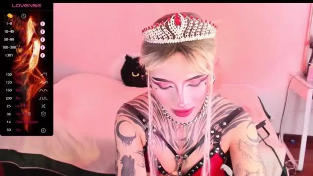 Image 10 of miss_volturi Stream on Chaturbate on 13 months ago