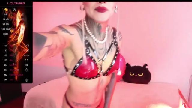 Image 8 of miss_volturi Stream on Chaturbate on 13 months ago