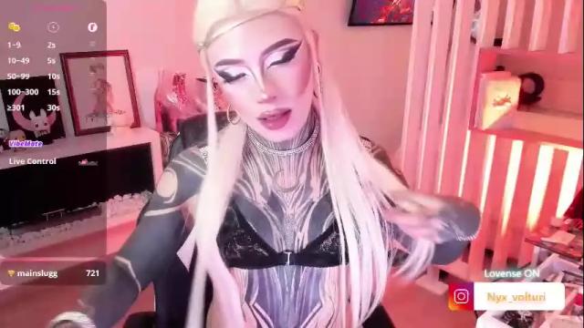 Image 8 of miss_volturi Stream on Chaturbate on 1 month ago