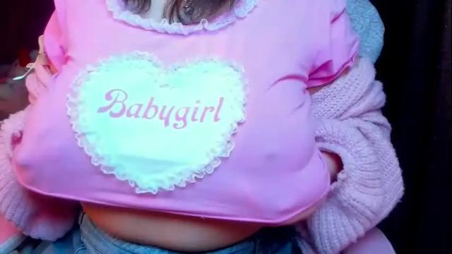 Image 3 of miss_yasmin Stream on Chaturbate on 1 month ago