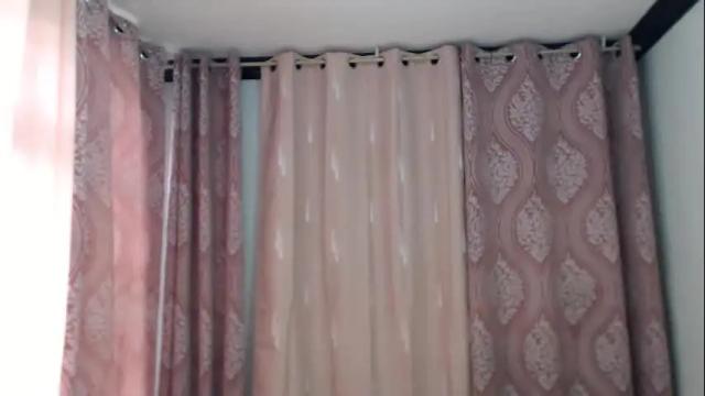 Image 6 of missaira69 Stream on Chaturbate on 1 month ago