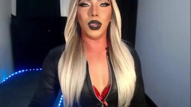 Image 4 of missaira69 Stream on Chaturbate on 10 days ago