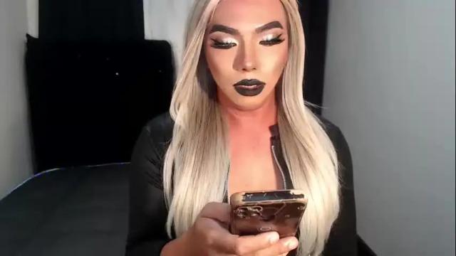 Image 7 of missaira69 Stream on Chaturbate on 10 days ago
