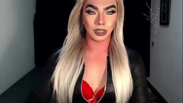 Image 2 of missaira69 Stream on Chaturbate on 4 months ago