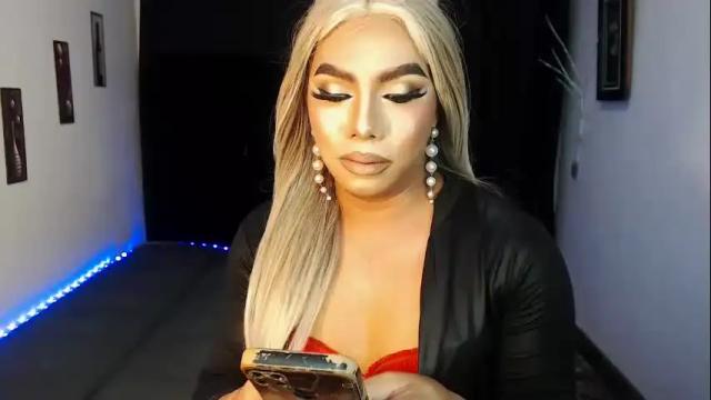 Image 11 of missaira69 Stream on Chaturbate on 3 months ago