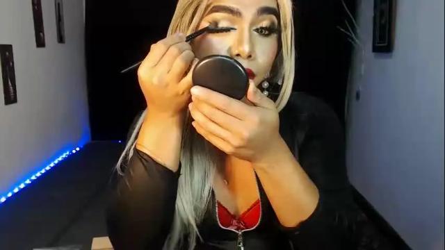 Image 3 of missaira69 Stream on Chaturbate on 3 months ago
