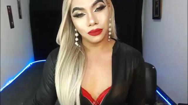 Image 3 of missaira69 Stream on Chaturbate on 2 months ago