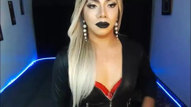 Image 11 of missaira69 Stream on Chaturbate on 2 months ago