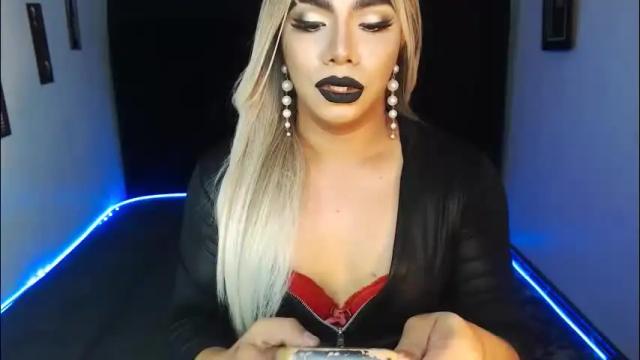 Image 7 of missaira69 Stream on Chaturbate on 2 months ago