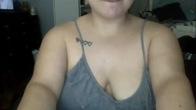 Image 10 of missamea Stream on Chaturbate on 14 months ago