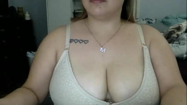 Image 3 of missamea Stream on Chaturbate on 14 months ago