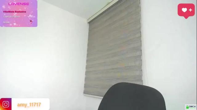 Image 6 of missamy_adams Stream on Chaturbate on 1 month ago