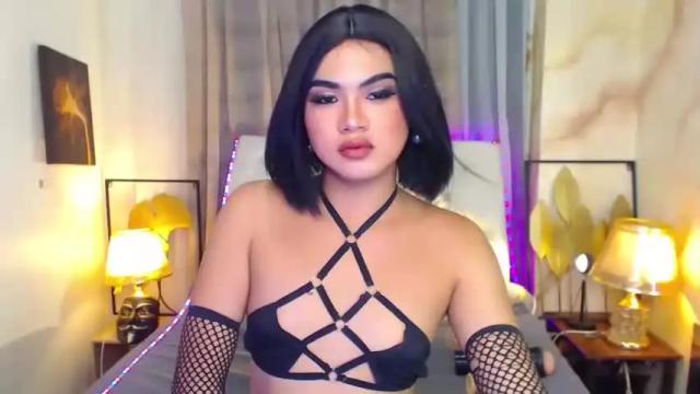Image 2 of missandreafoxontop Stream on Chaturbate on 13 months ago