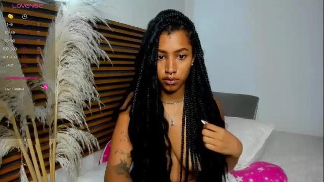 Image 2 of missangeldust Stream on Chaturbate on 1 month ago