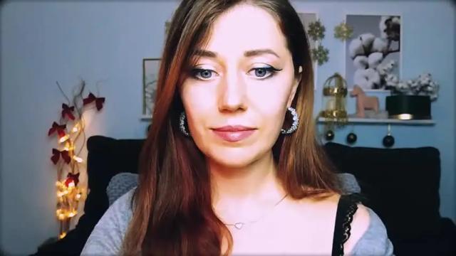 Image 11 of missbeverlymills Stream on Chaturbate on 15 months ago