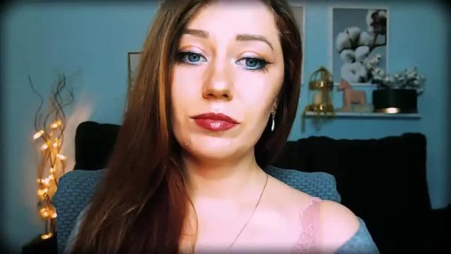 Image 2 of missbeverlymills Stream on Chaturbate on 15 months ago