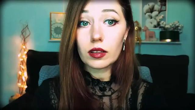 Image 8 of missbeverlymills Stream on Chaturbate on 14 months ago