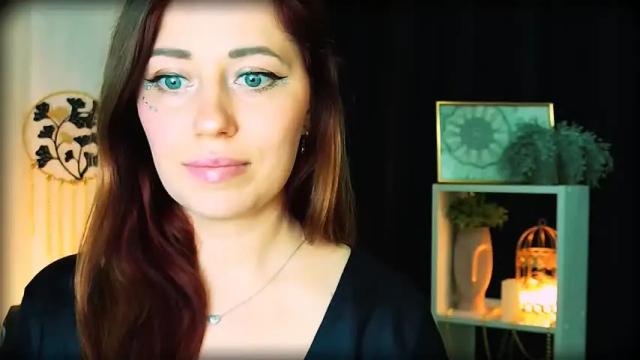 Image 12 of missbeverlymills Stream on Chaturbate on 15 months ago