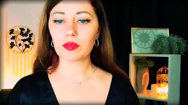 Image 12 of missbeverlymills Stream on Chaturbate on 15 months ago