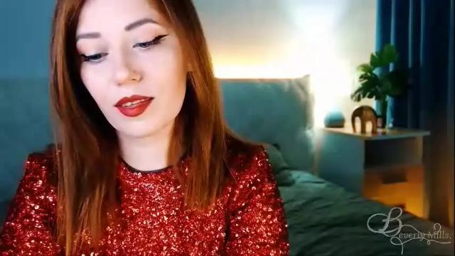 Image 10 of missbeverlymills Stream on Chaturbate on 2 months ago
