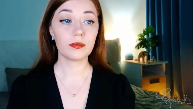 Image 10 of missbeverlymills Stream on Chaturbate on 2 months ago