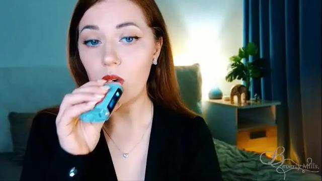 Image 4 of missbeverlymills Stream on Chaturbate on 2 months ago