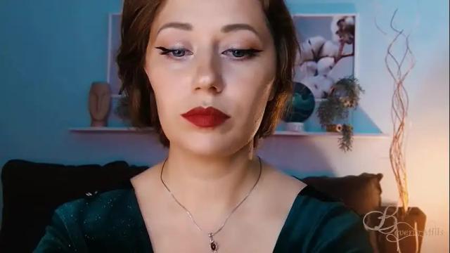 Image 10 of missbeverlymills Stream on Chaturbate on 1 month ago