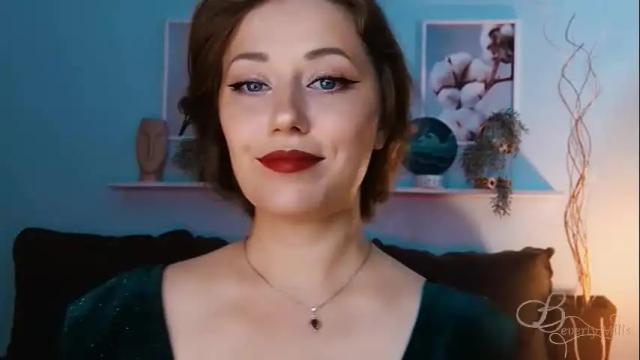 Image 11 of missbeverlymills Stream on Chaturbate on 1 month ago