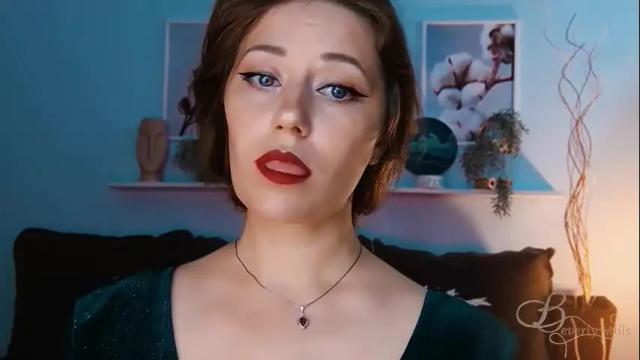 Image 12 of missbeverlymills Stream on Chaturbate on 1 month ago