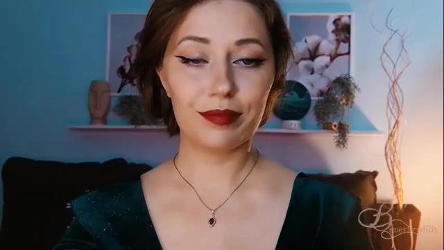 Image 2 of missbeverlymills Stream on Chaturbate on 1 month ago