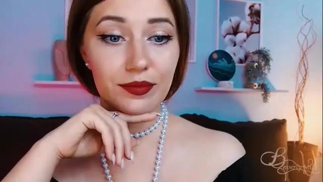 Image 8 of missbeverlymills Stream on Chaturbate on 1 month ago
