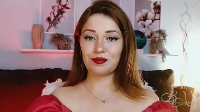 Image 4 of missbeverlymills Stream on Chaturbate on 27 days ago