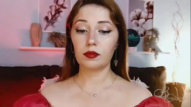 Image 8 of missbeverlymills Stream on Chaturbate on 27 days ago