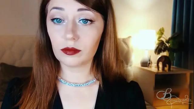 Image 3 of missbeverlymills Stream on Chaturbate on 19 days ago
