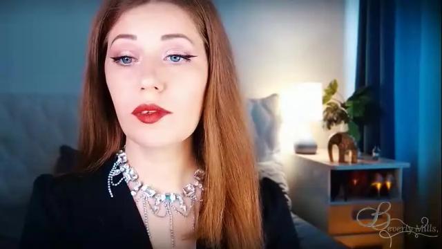 Image 4 of missbeverlymills Stream on Chaturbate on 12 days ago
